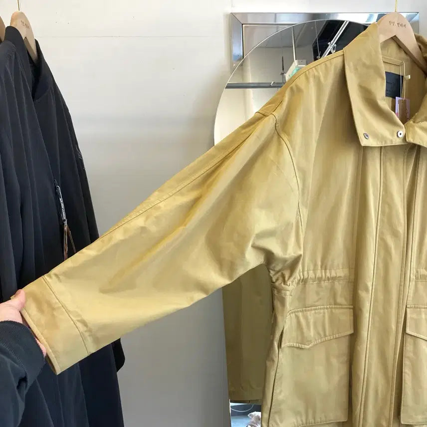 [BUNJANG] Massimo Dutti Trench Coat - Sample - Men&