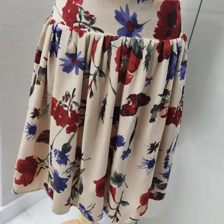 [BUNJANG] Floral Pattern Skirt / (새상품6만원)화사한  치마 스커트
