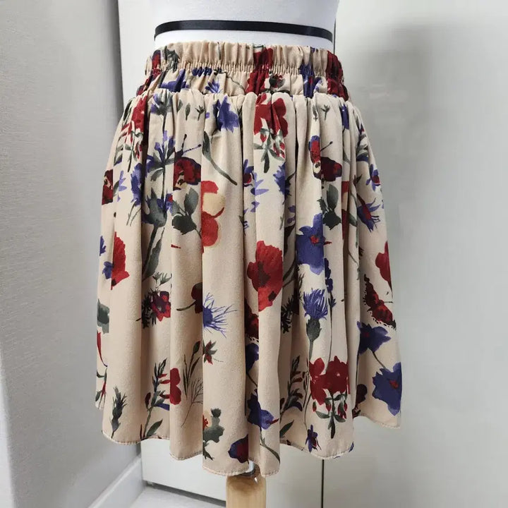 [BUNJANG] Floral Pattern Skirt / (새상품6만원)화사한  치마 스커트