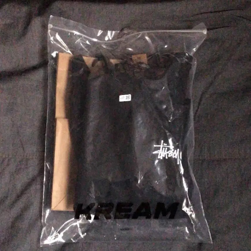 [BUNJANG] Stussy Pigment Dyed Crewneck Sweatshirt (Black, L) / 스투시 피그먼트 맨투맨 블랙 L