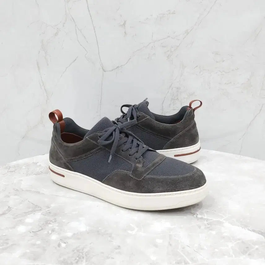 [BUNJANG] Loro Piana Newport Sneakers (Size 44) / 44 / 로로피아나 뉴포트 스니커즈