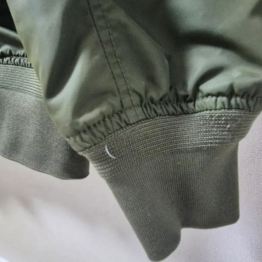 [BUNJANG] National Geographic Leptonic Pocket Point Flight Jacket / 내셔널지오그래픽 렙토닉 포켓 포인트 항공점퍼