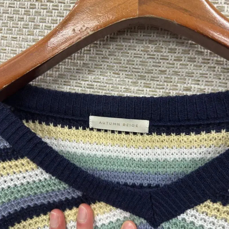 [BUNJANG] Vintage Oversized V-Neck Striped Knit Sweater / 빈티지 오버핏 브이넥 스트라이프 니트 95 M13549