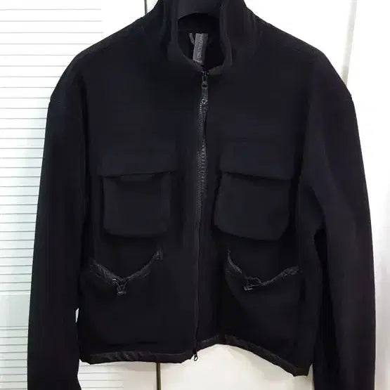 [BUNJANG] Unaffected Fleece Jacket Black / 언어펙티드 플리스 자켓 블랙 프리