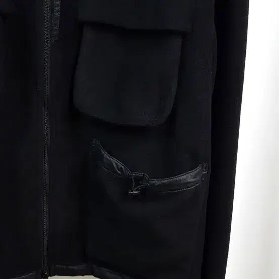 [BUNJANG] Unaffected Fleece Jacket Black / 언어펙티드 플리스 자켓 블랙 프리