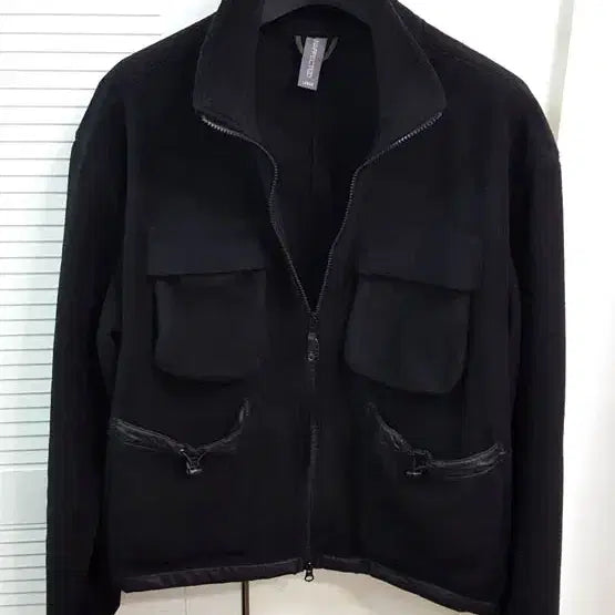 [BUNJANG] Unaffected Fleece Jacket Black / 언어펙티드 플리스 자켓 블랙 프리