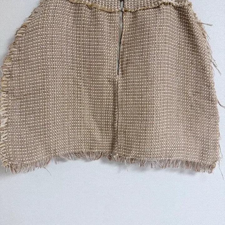 [BUNJANG] Linen Embroidered Mini Skirt / 린넨 자수 미니 스커트