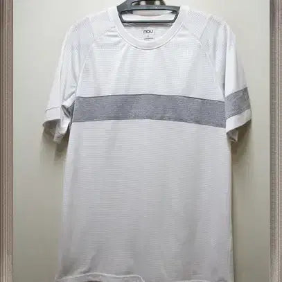 [BUNJANG] Black Yak NAU Poly-Mesh Functional Round T-shirt / 블랙야크 NAU 나우 정품 폴리메쉬 기능성라운드티 택L