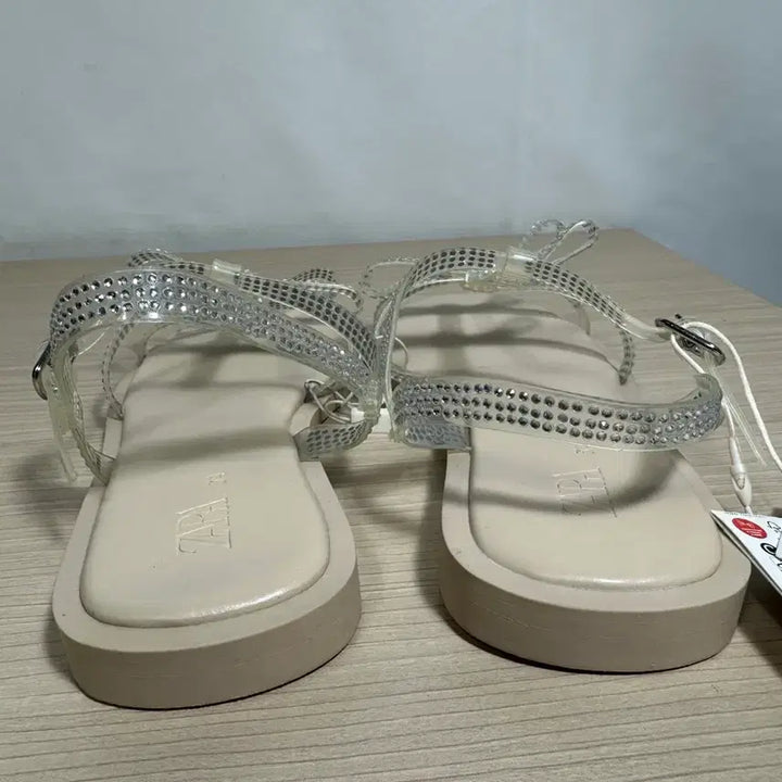 [BUNJANG] ZARA Stone Sandals EUR 34 / 자라 스톤샌들 EUR 34