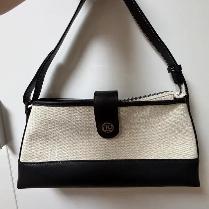 [BUNJANG] Depound Town Bag Hobo Ivory / 드파운드 타운백 호보 아이보리