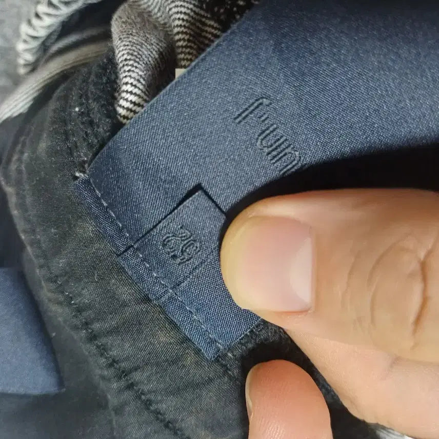 [BUNJANG] Juun.J Black Denim Jogger Pants (Size 52) / 준지 흑청데님조거팬츠 52사이즈