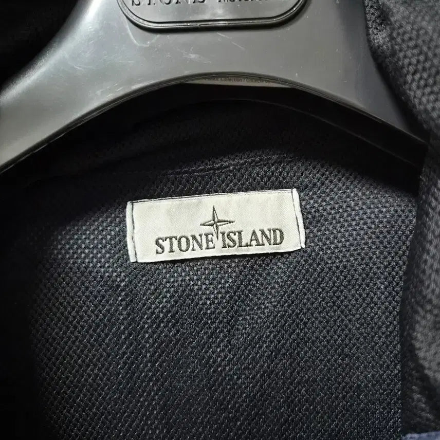 [BUNJANG] Stone Island Crinkle Reps Large Jacket / 23ss 스톤아일랜드 크링클랩스 라지