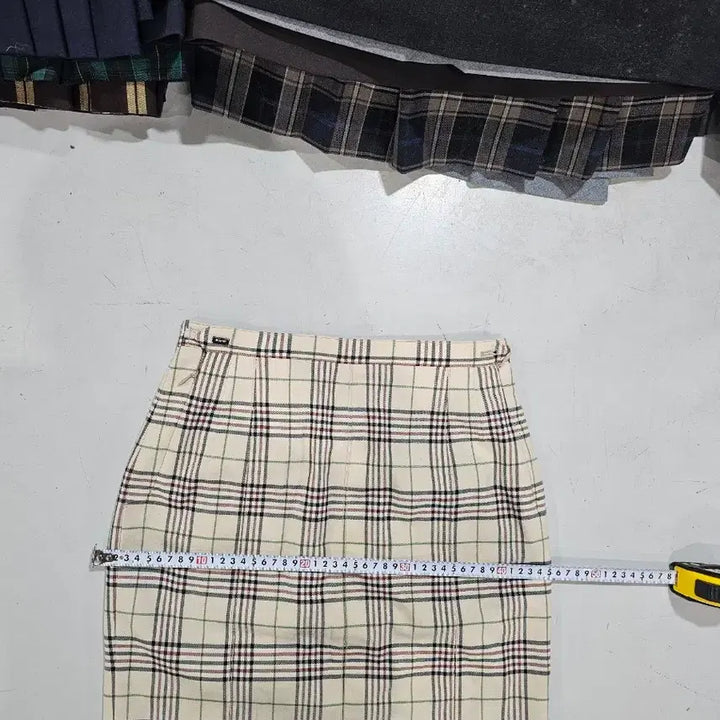 [BUNJANG] Used School Uniform Skirt Size 68 / 중고 교복치마 사이즈 68