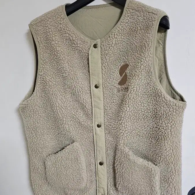 [BUNJANG] Siero Reversible Fleece Vest / 시에로 양면 후리스 조끼 (312
