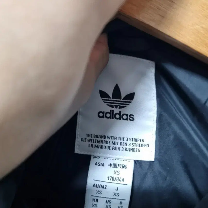 [BUNJANG] Adidas Padded Jacket XS / 아디다스 패딩 점퍼 XS