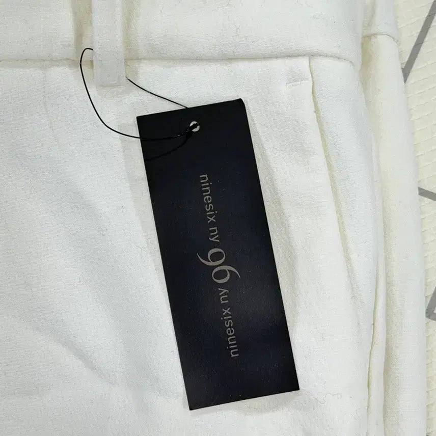 [BUNJANG] Unbranded Ivory Elastic Waist Slacks / 새상품!! 여자66 아이보리 허리밴딩 슬렉스 봄바지