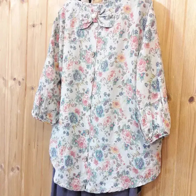 [SOLD OUT] * 플라워 패턴 린넨 (마) 상의      ( 새 상 품 )