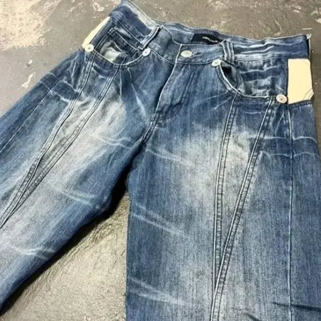 [SOLD OUT] 디스퀘어드2 청바지 데님청바지 데님팬츠 32인치