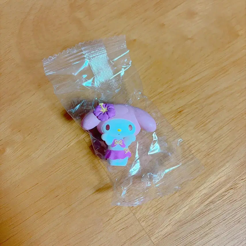 [BUNJANG] Sanrio My Melody Swimsuit Figure / 산리오 바캉스 피규어 가챠 마이멜로디 수영복