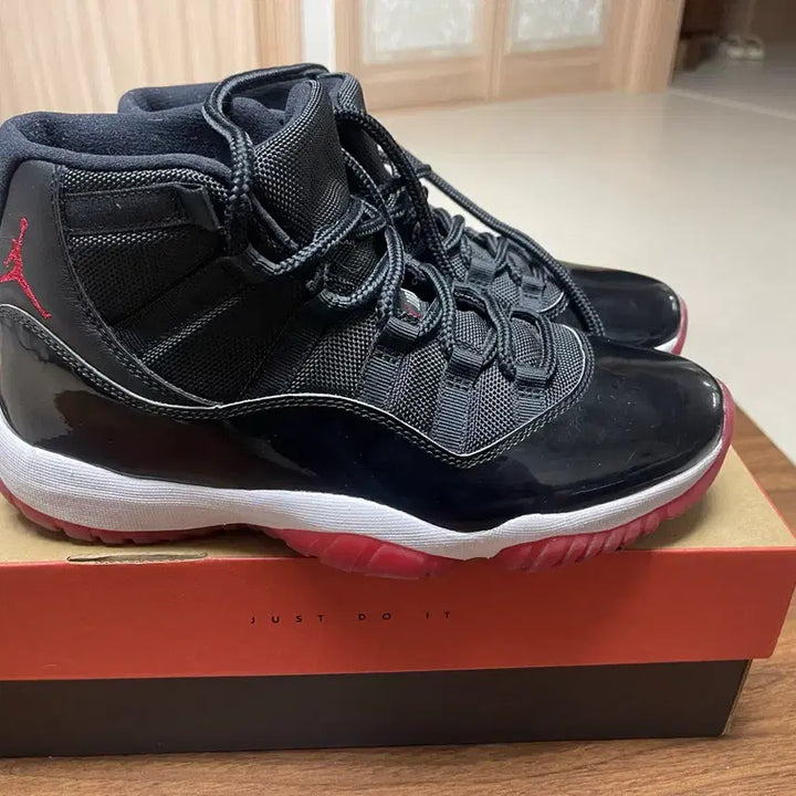 [BUNJANG] Jordan 11 Retro Bred Basketball Shoes / 조던 11 레트로 브레드