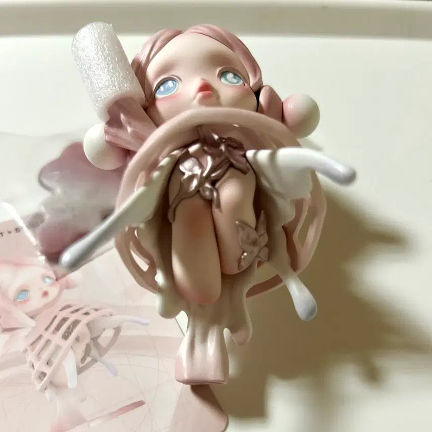 [BUNJANG] POP MART Skullpanda Paradox Butterfly Figure / 팝마트 스컬판다 패러독스 나비 판매합니다