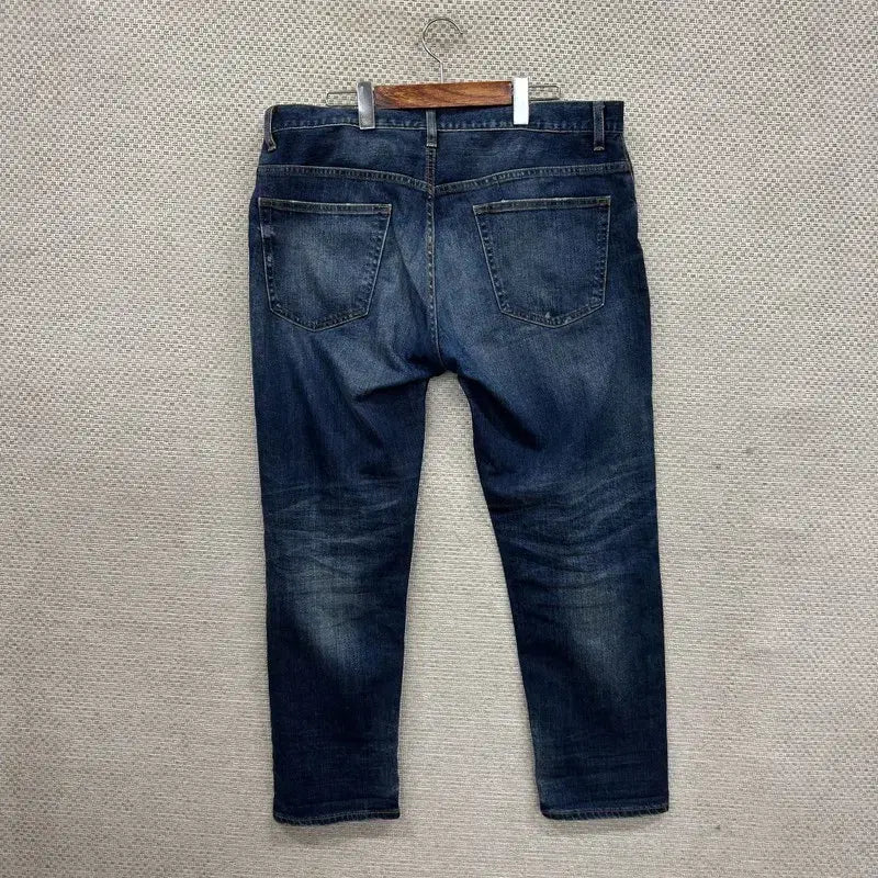 [BUNJANG] Uniqlo Distressed Denim Jeans 34 inch / 유니클로 디스트로이드진 데님 청바지 34인치 A07381