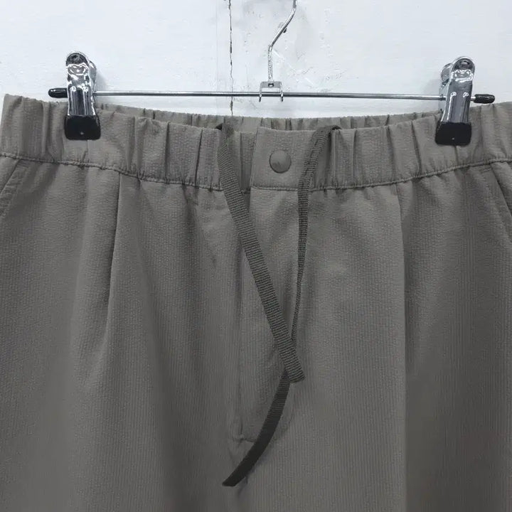 [BUNJANG] Kolon Hideout 32 Bending Pants / 32 코오롱 하이드아웃 밴딩 바지 팬츠