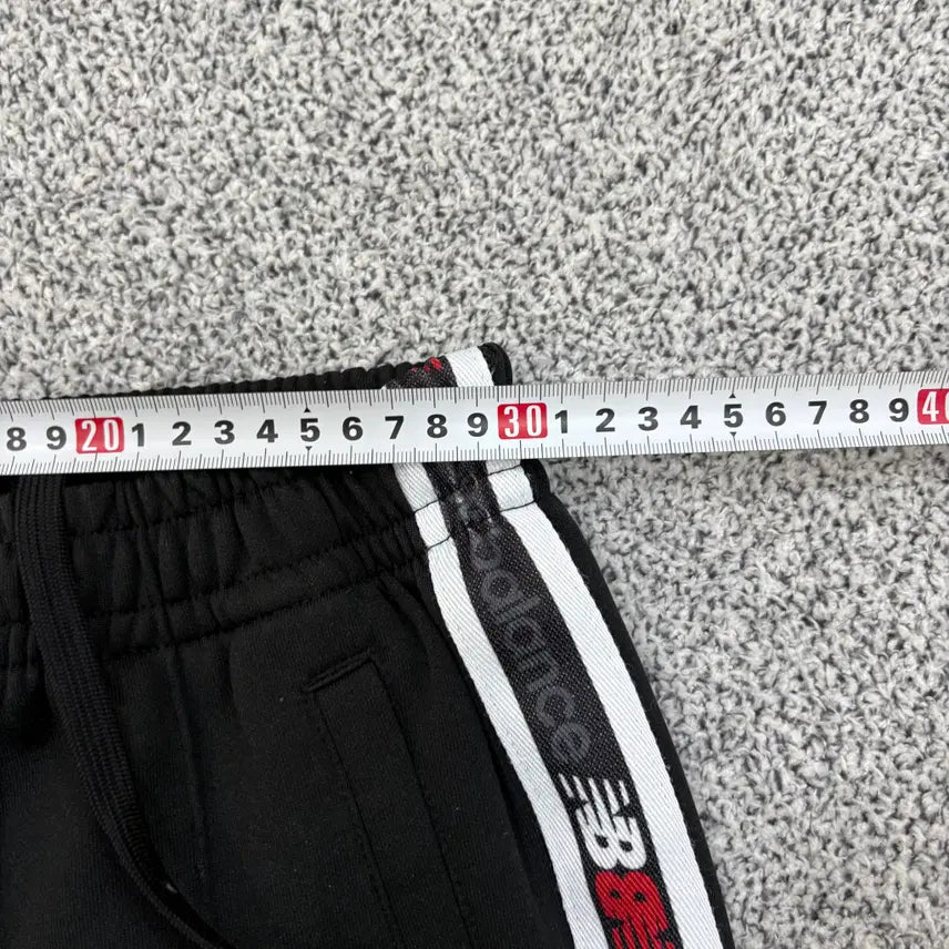 [BUNJANG] New Balance Training Side Logo Pants / 75 뉴발란스 트레이닝 사이드로고 팬츠 0310J