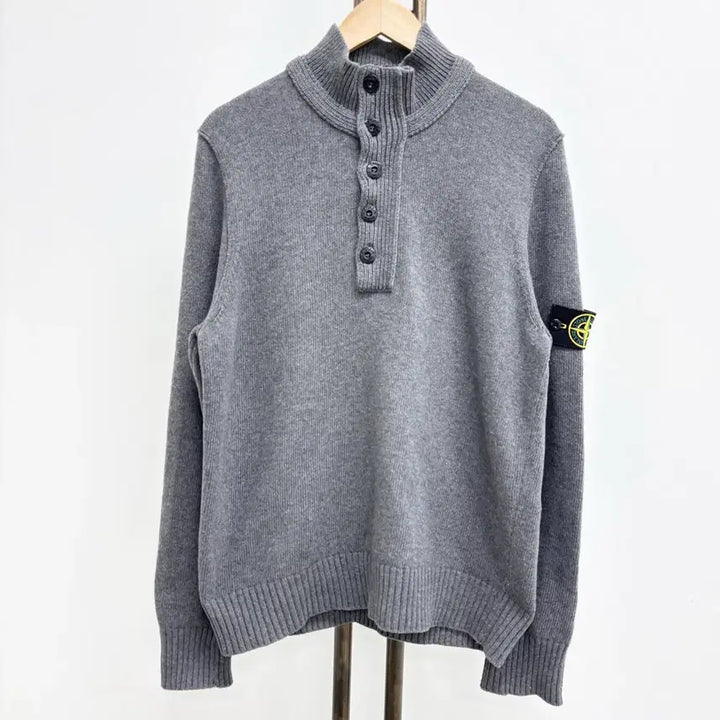 [BUNJANG] Stone Island Half-Zip Knit Sweater / [L]스톤아일랜드 반집업 니트
