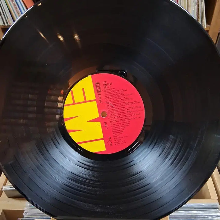 [BUNJANG] EMI Top Singles Vol. 2 LP Record / EMI 탑 싱글즈 Vol.2 LP 음반