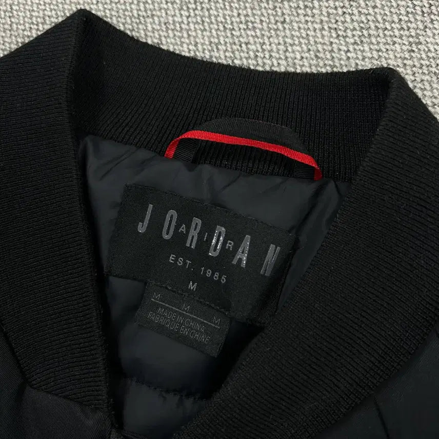 [BUNJANG] Jordan Wings MA-1 Padded Jacket (M) / 조던 윙스 ma-1 패디드자켓(M)
