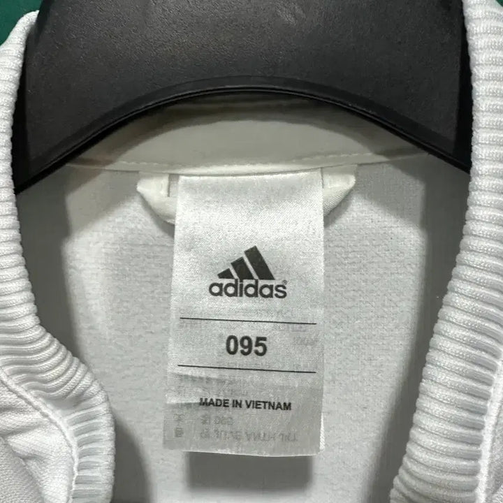[BUNJANG] Adidas Juventus White Track Top Jersey (Size 95) / 아디다스 유벤투스 화이트 트랙탑져지95