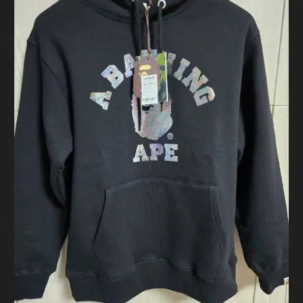 [SOLD OUT] A Bathing Ape 블랙 홀로그램 후드티m