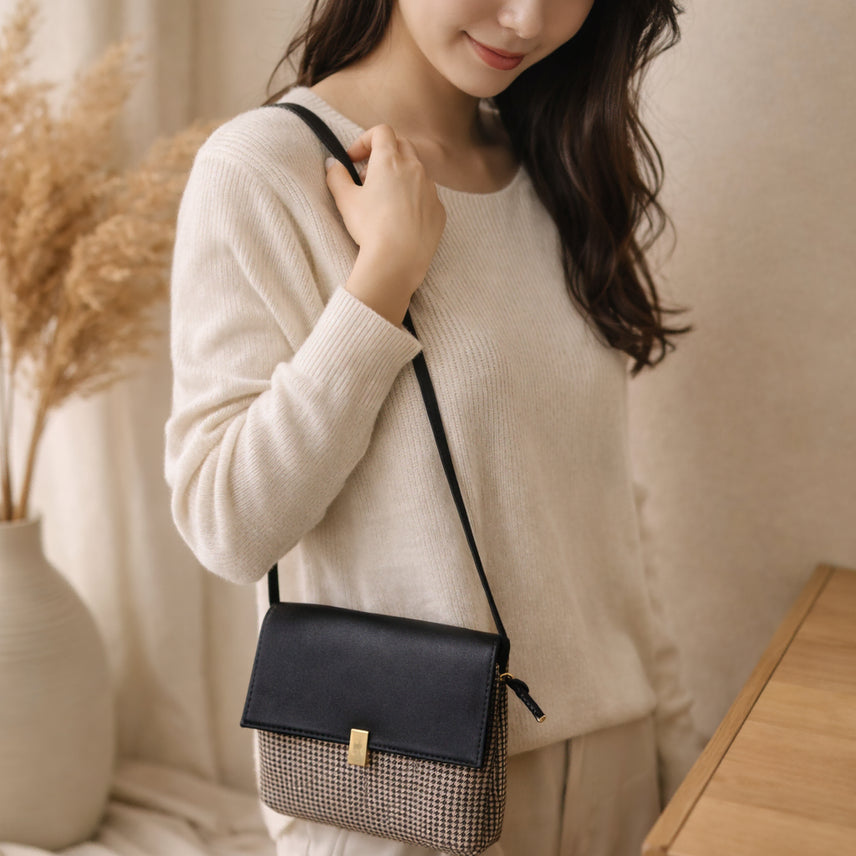 [BUNJANG] Checkered Crossbody Bag / 체크무늬 크로스백