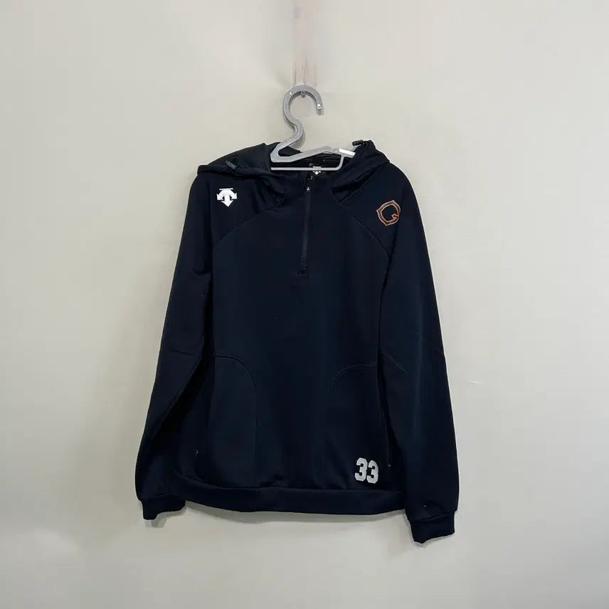 [BUNJANG] Descente 2022 Pullover Hoodie (Men) / 데상트 2022 풀오버 후드티 90 남성