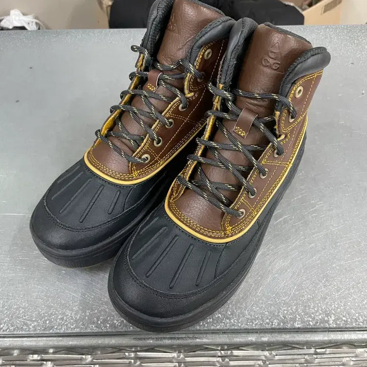 [BUNJANG] Nike ACG Woodside 2 Boots 240 / 나이키 ACG 우드사이드2 부츠 240