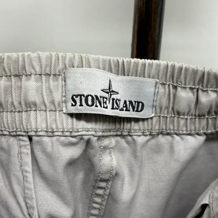 [BUNJANG] Stone Island Patch Jogger Pants / [30]스톤아일랜드 와펜패치 조거팬츠