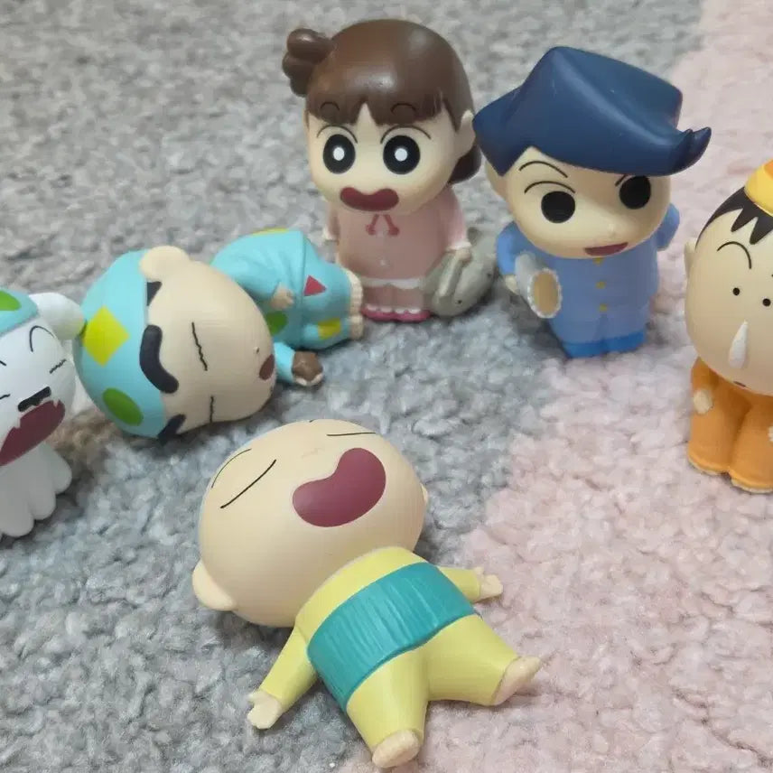 [BUNJANG] Crayon Shin-chan Sleeping Friends Figure Full Set / 짱구는 못말려 잠자는 친구들 피규어 풀셋