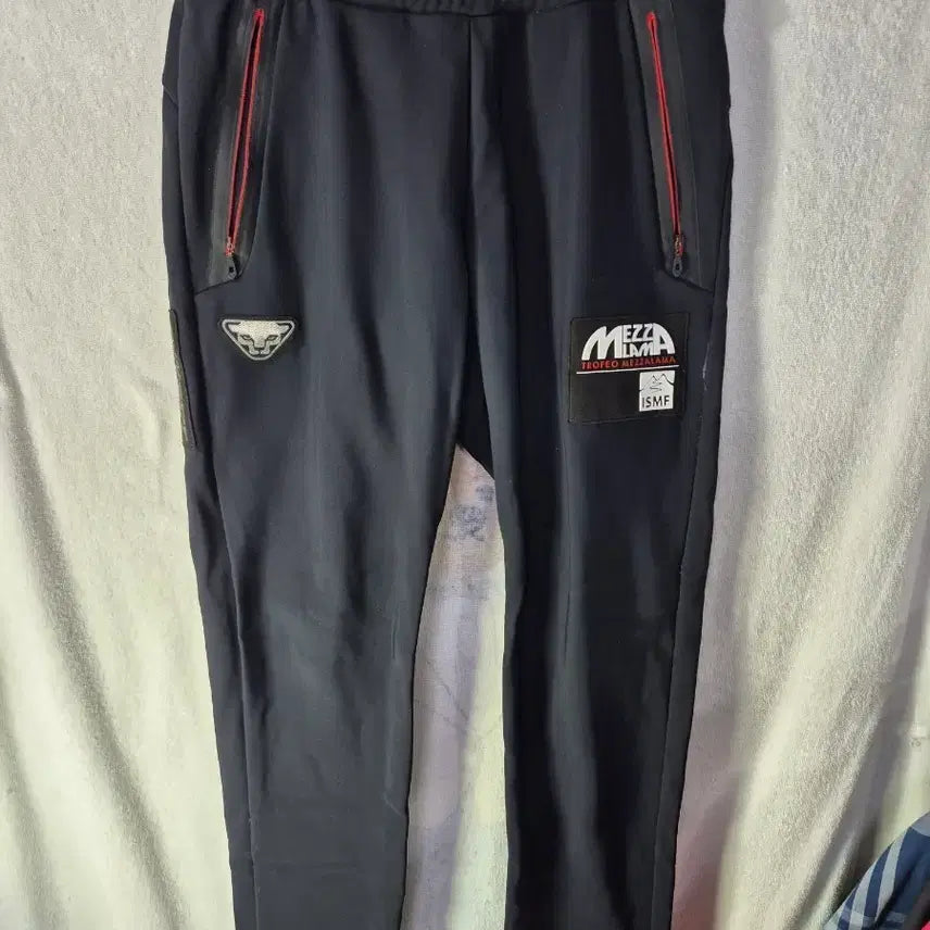 [BUNJANG] Dynafit Black Fleece Lined Training Pants / m 다이나핏 검정색 기모 트레이닝 바지