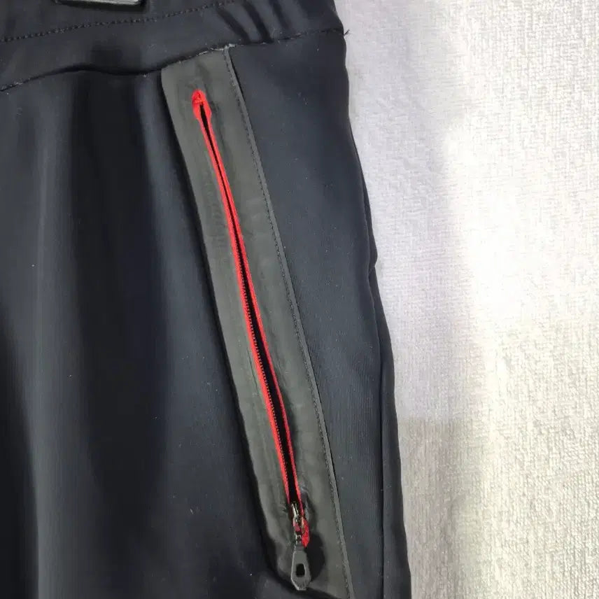 [BUNJANG] Dynafit Black Fleece Lined Training Pants / m 다이나핏 검정색 기모 트레이닝 바지