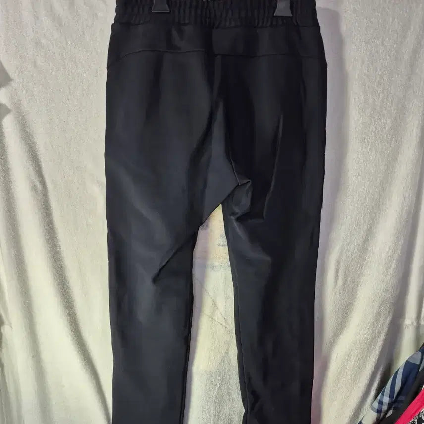 [BUNJANG] Dynafit Black Fleece Lined Training Pants / m 다이나핏 검정색 기모 트레이닝 바지