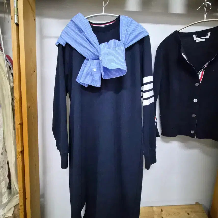 [BUNJANG] Luxury Crewneck Dress / 맨투맨 원피스