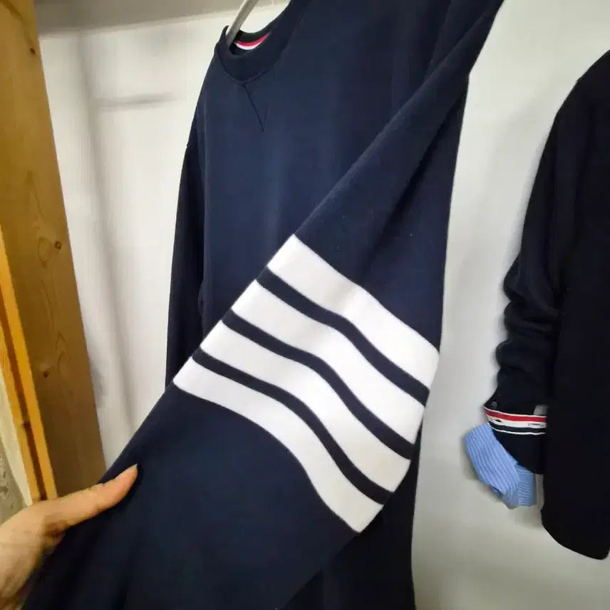 [BUNJANG] Luxury Crewneck Dress / 맨투맨 원피스