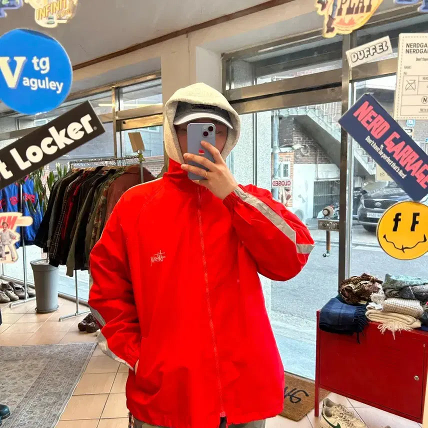 [BUNJANG] Stussy Sports Reflective Windbreaker / 90s 스투시스포츠 리플렉티브 바람막이