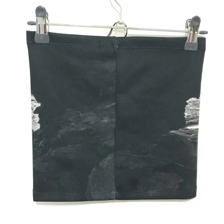 [BUNJANG] YUSE Cropped Tank Top / YUSE 프린팅 크롭 탱크탑 F_S1768