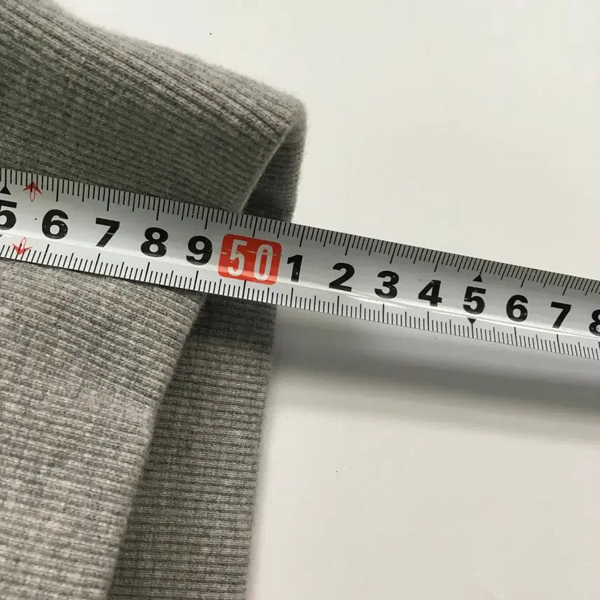 [BUNJANG] Satur Gray Sweatshirt Crop Half Zip (Size 85) / Satur 세터 그레이 스웻 셔츠 크롭 하프 집업(85)