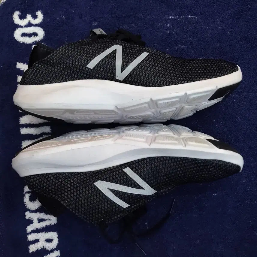 [BUNJANG] New Balance Coast 260mm Sneakers / 뉴발란스 코스트 260mm