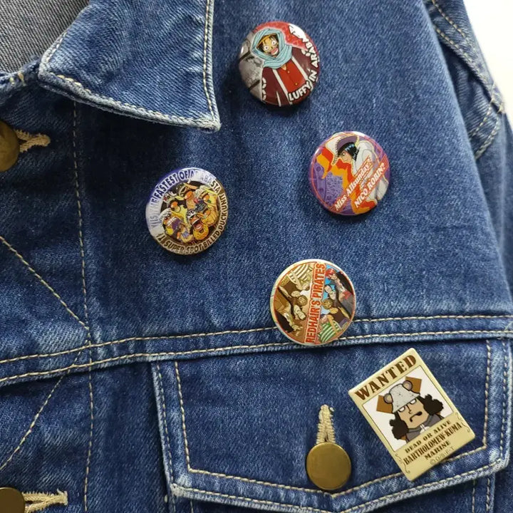 [BUNJANG] Japan One Piece Denim Work Jacket with Character Brooches / JAPAN 재팬 원피스 캐릭터뱃지 빈티지청자켓 워크자켓 데님자켓 C968