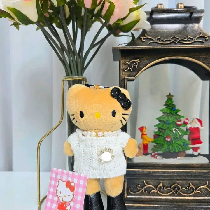 [BUNJANG] Hello Kitty Long Legs Tanning Knit Doll Keyring / 헬로키티 롱다리 태닝 니트 인형 키링 새상품