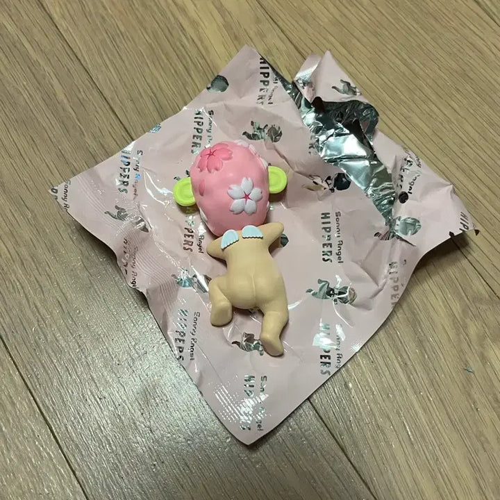 [BUNJANG] Sonny Angel Hipper Cherry Blossom Yang Figure / 소니엔젤 히퍼 체리블러썸 양
